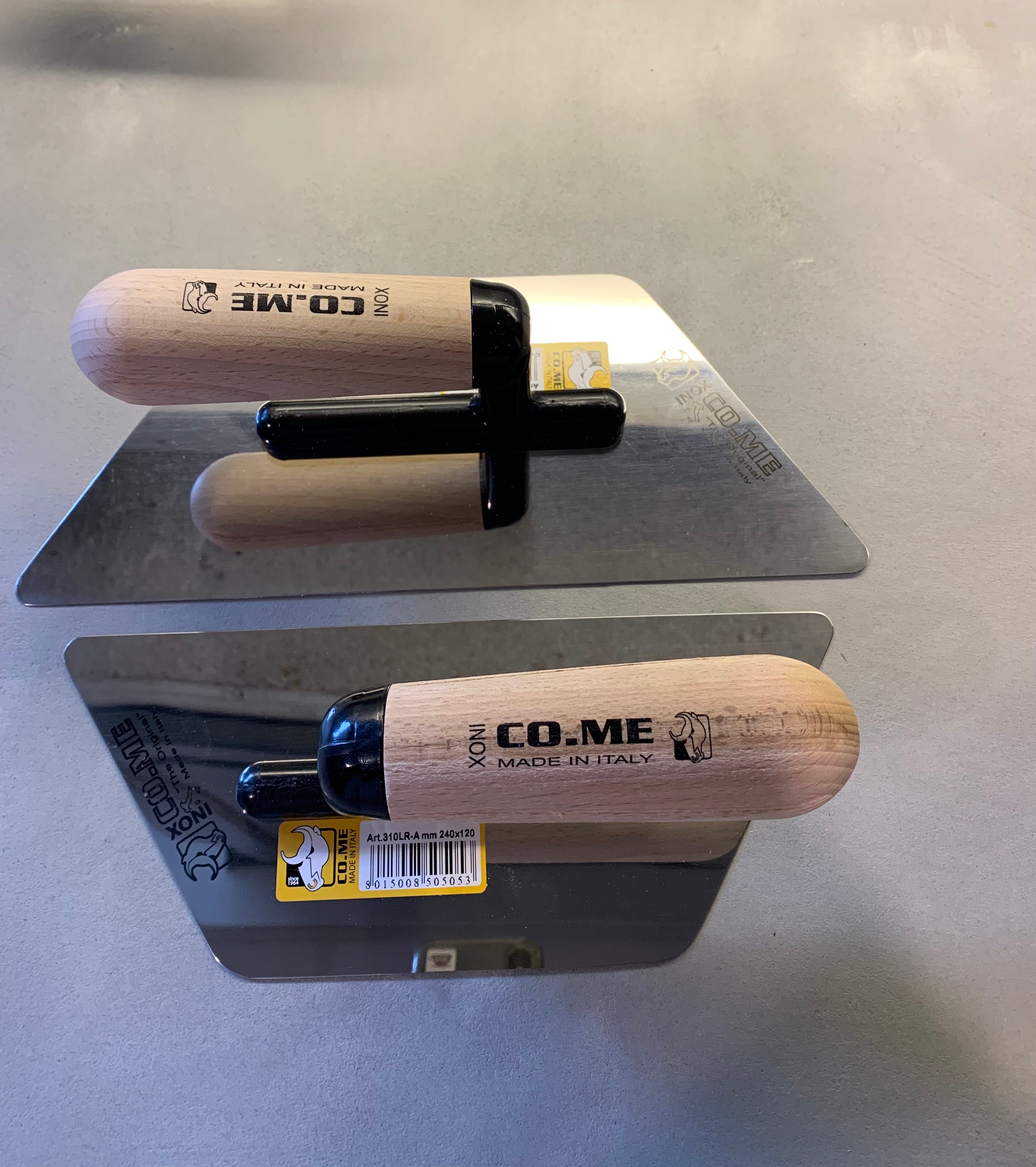 310LRA Stainless steel, mirror-polished, trapezoidal. 2 sizes available