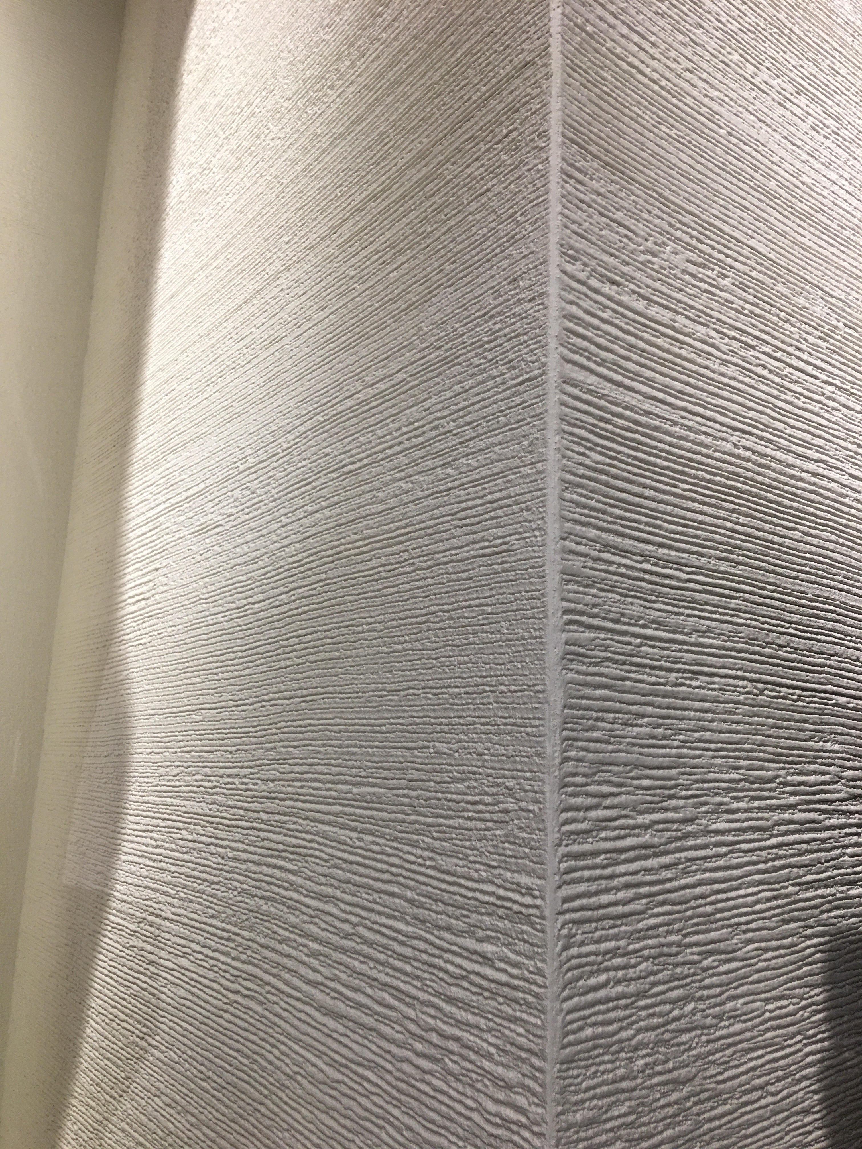 310PLUH notched trowel